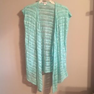 Mint Shrug